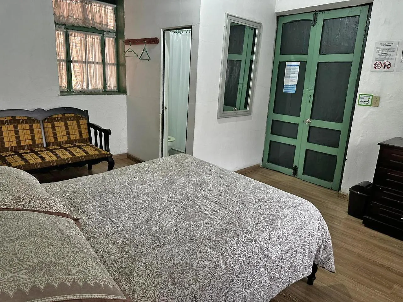 Hostal Latina Cuenca