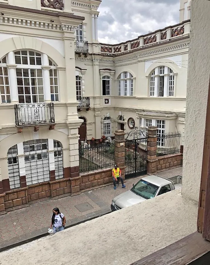 Hostal Latina Cuenca Hostel
