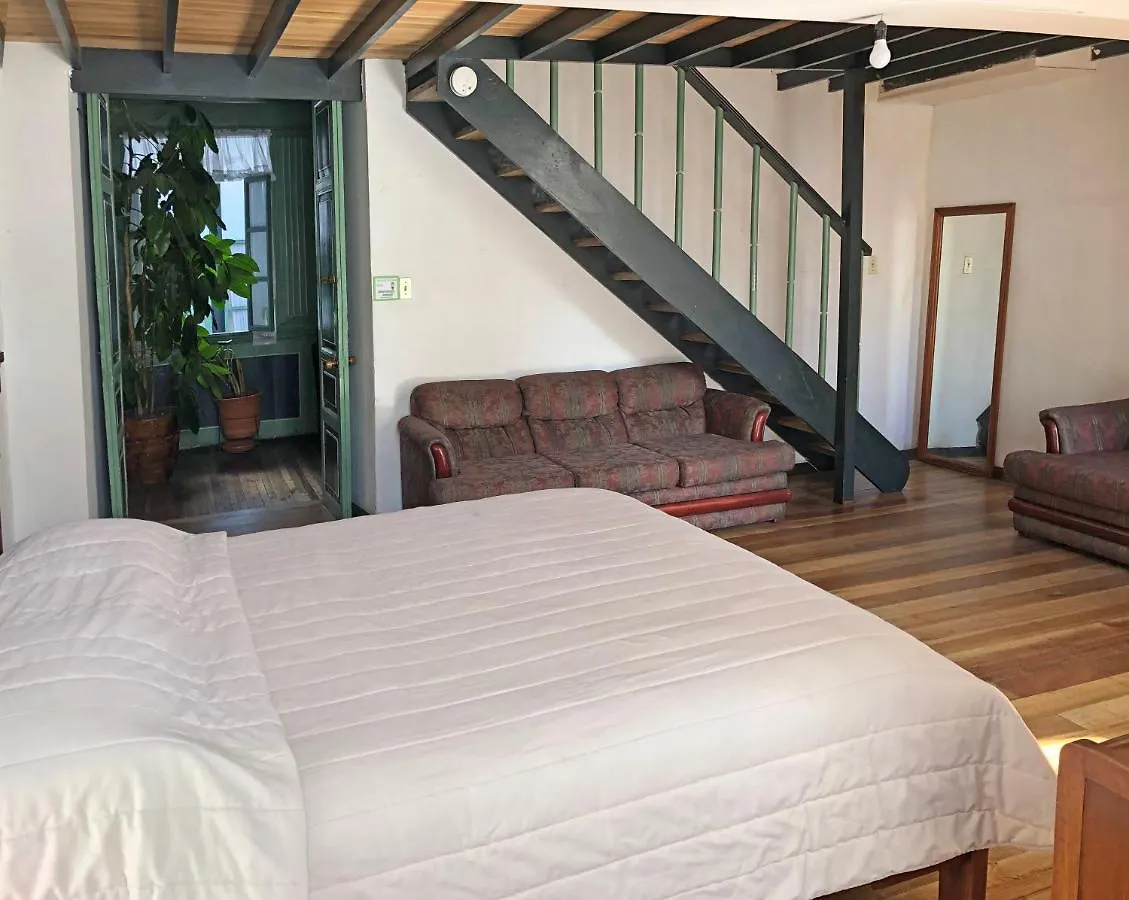 Hostal Latina Cuenca 0*,  Ecuador