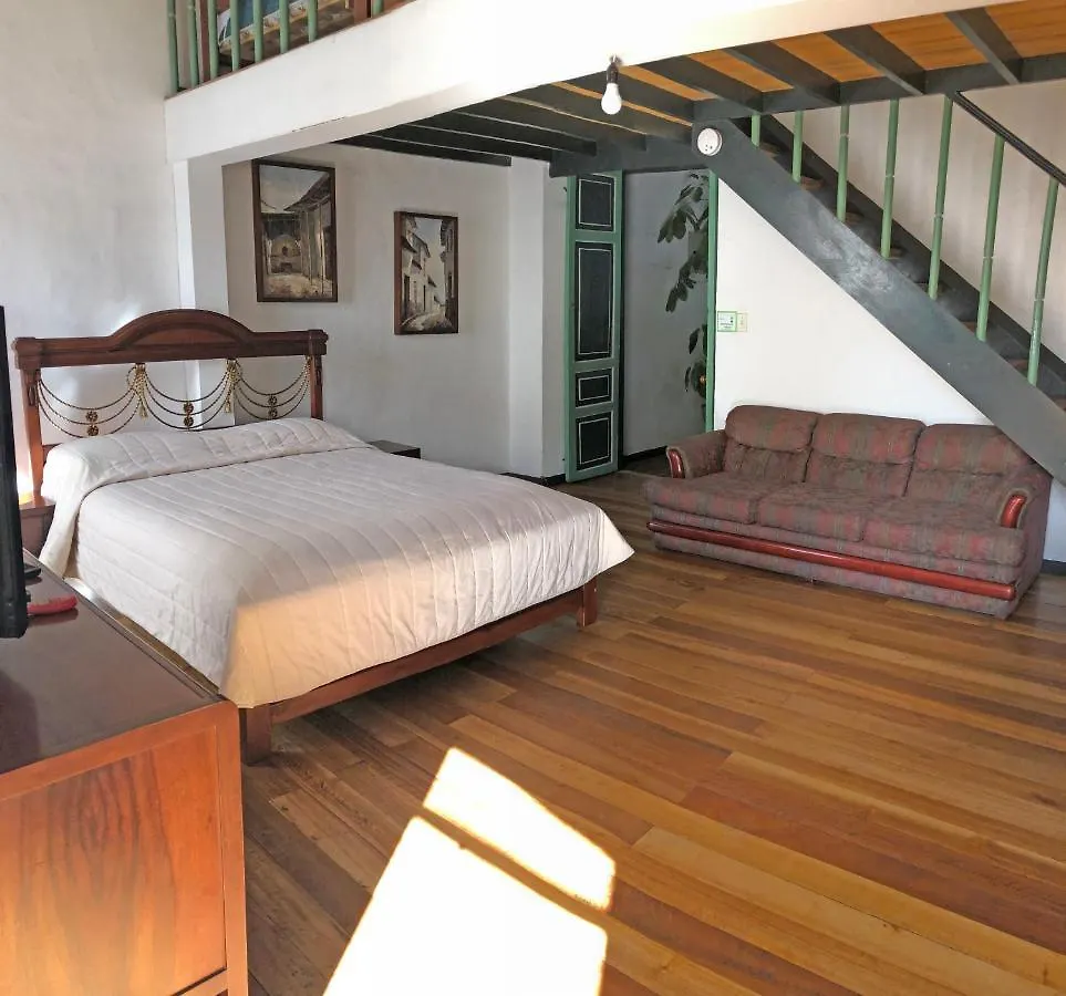 Hostal Latina Cuenca Ecuador