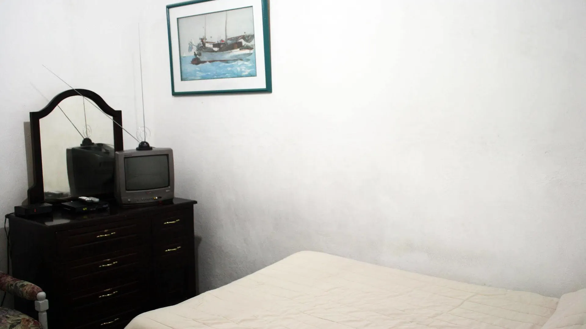 Hostal Latina Cuenca Ecuador